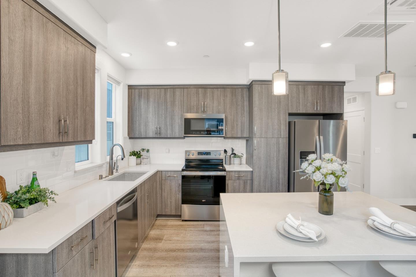 Photo #8: ML82032285 Listing: Photo #8