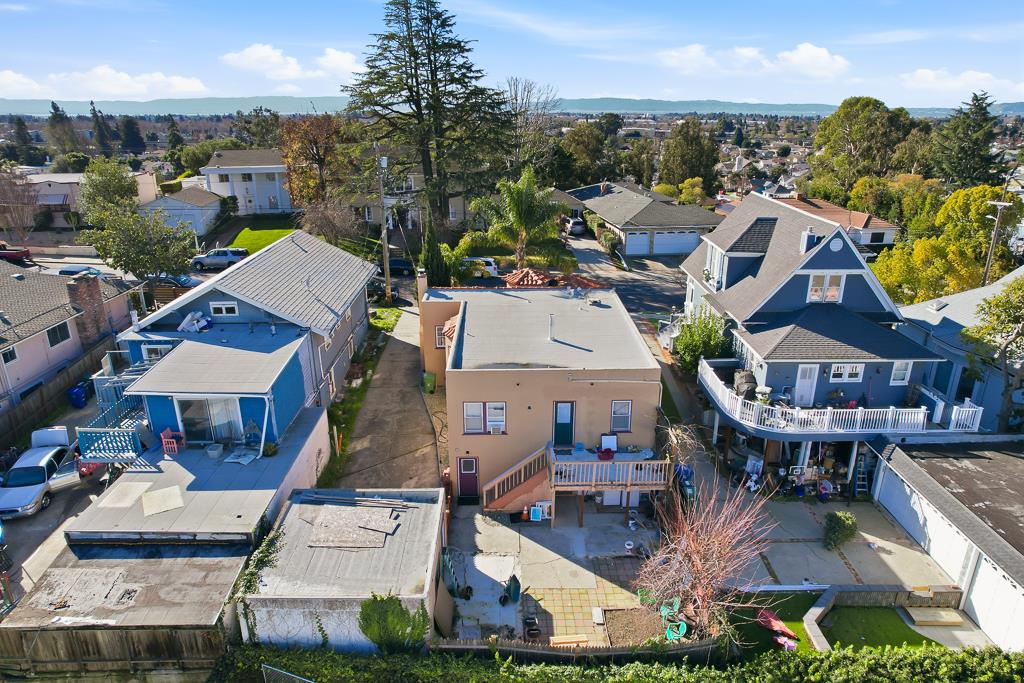 Detail Gallery Image 10 of 15 For 22234 Prospect St, Hayward,  CA 94541 - 3 Beds | 2 Baths