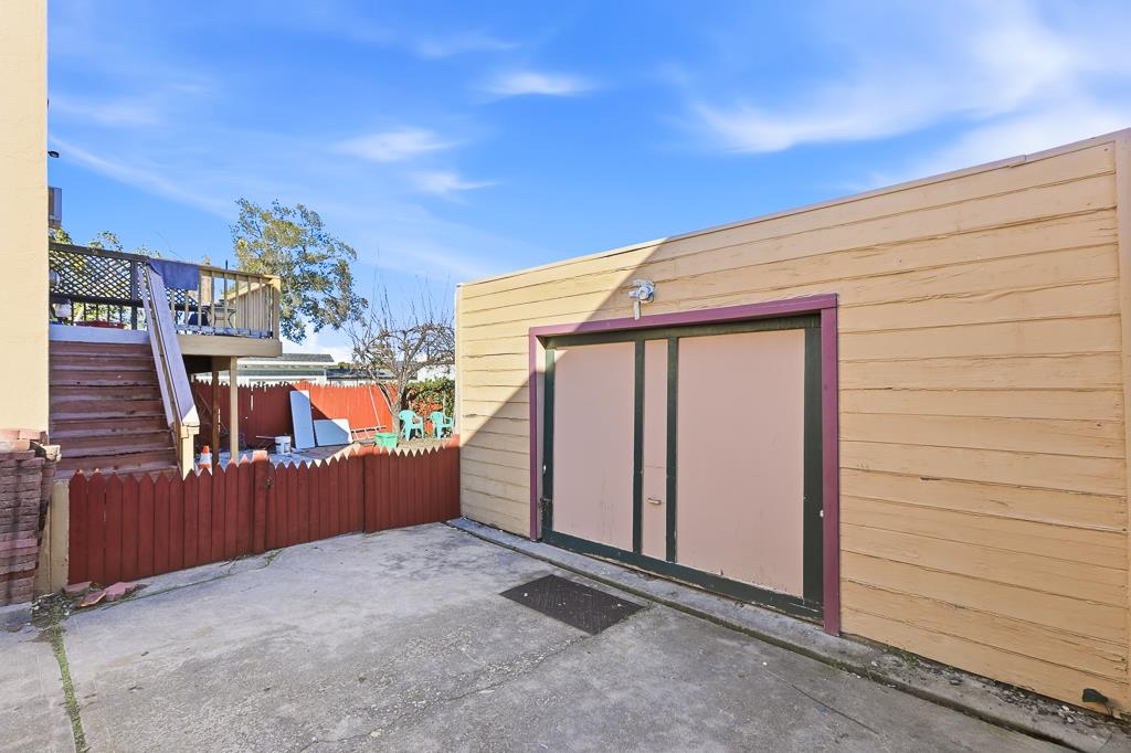 Detail Gallery Image 6 of 15 For 22234 Prospect St, Hayward,  CA 94541 - 3 Beds | 2 Baths