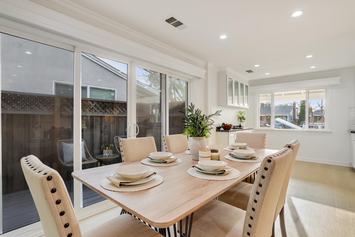 Detail Gallery Image 10 of 36 For 631 Nicholson Ave, Santa Clara,  CA 95051 - 3 Beds | 2 Baths