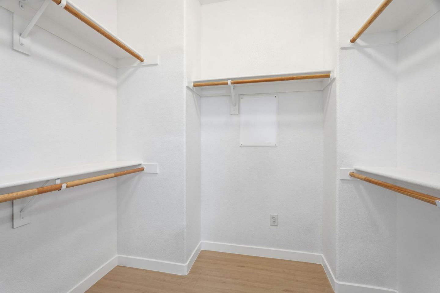 Detail Gallery Image 24 of 40 For 168 E Main Ave, Morgan Hill,  CA 95037 - 3 Beds | 3 Baths