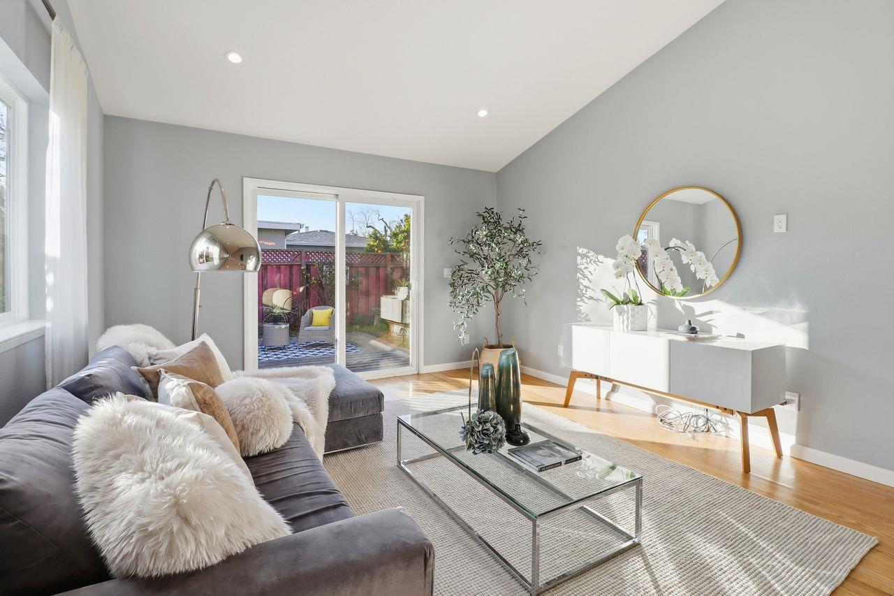 Detail Gallery Image 10 of 27 For 731 San Pablo Ave, Sunnyvale,  CA 94085 - 4 Beds | 2/1 Baths