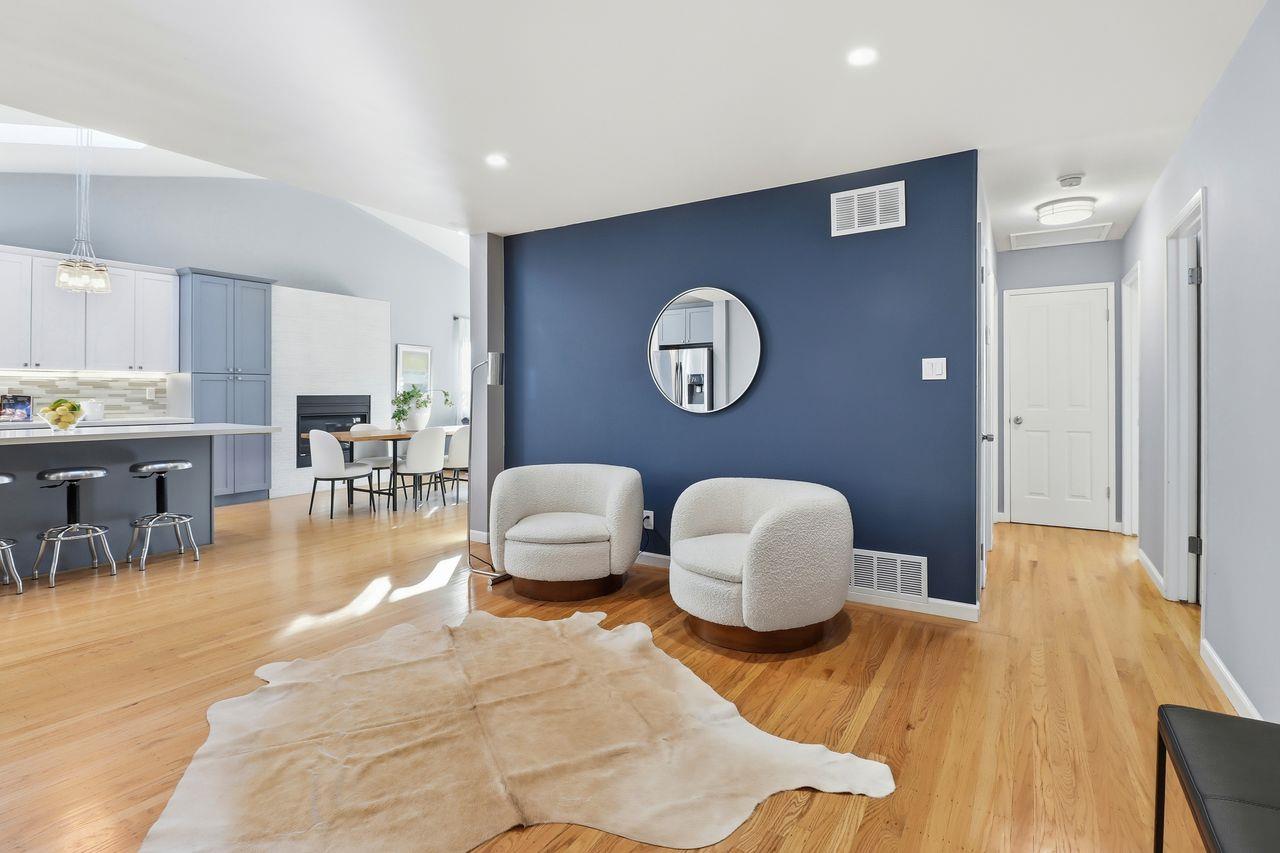 Detail Gallery Image 12 of 27 For 731 San Pablo Ave, Sunnyvale,  CA 94085 - 4 Beds | 2/1 Baths