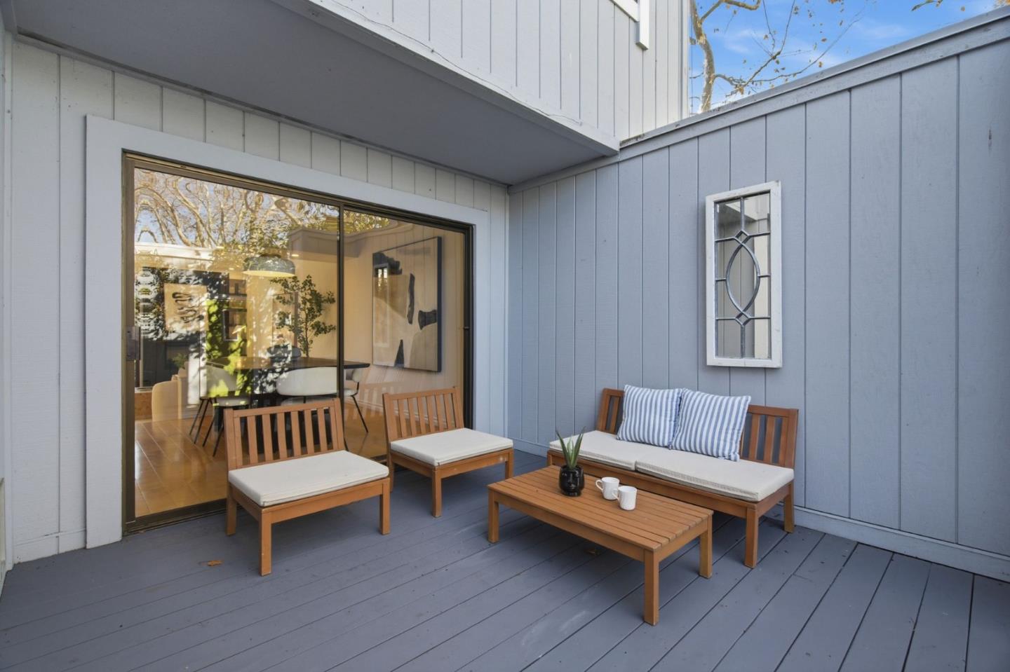 Detail Gallery Image 26 of 32 For 201 Ortega Ave, Mountain View,  CA 94040 - 3 Beds | 2/1 Baths