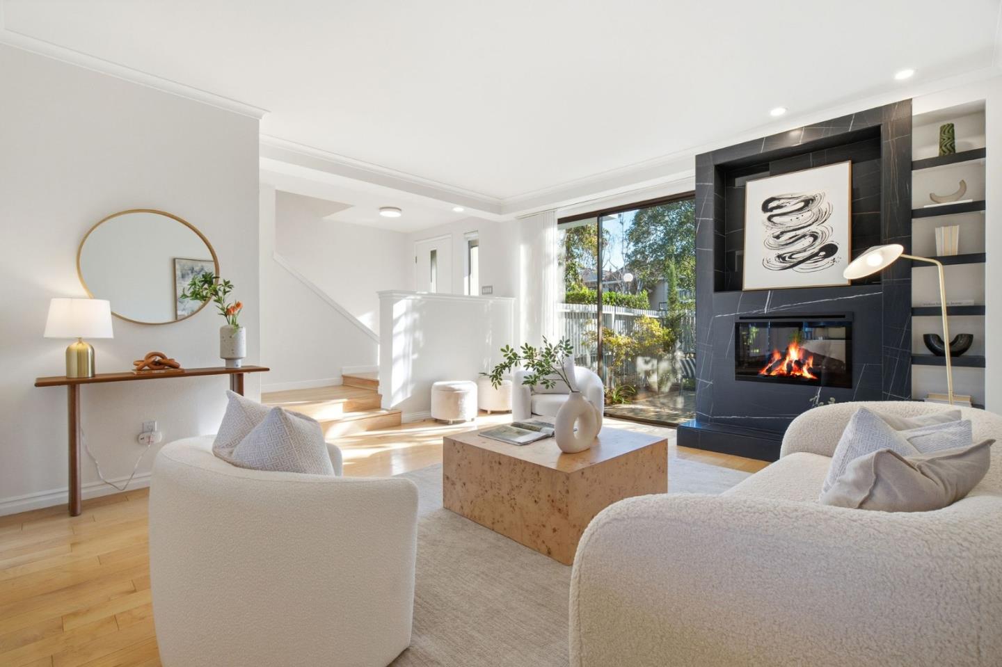 Detail Gallery Image 6 of 32 For 201 Ortega Ave, Mountain View,  CA 94040 - 3 Beds | 2/1 Baths