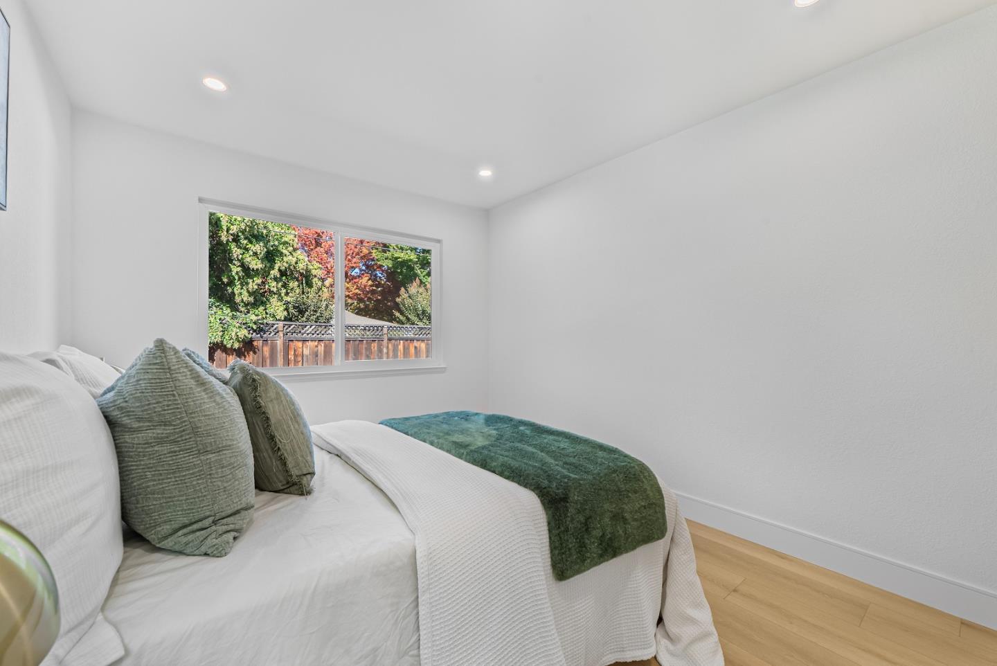 Detail Gallery Image 20 of 49 For 867 Ironwood Dr, San Jose,  CA 95125 - 4 Beds | 3/1 Baths