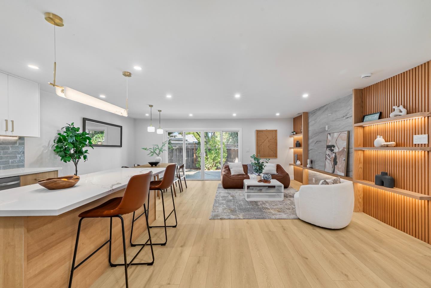 Detail Gallery Image 6 of 49 For 867 Ironwood Dr, San Jose,  CA 95125 - 4 Beds | 3/1 Baths