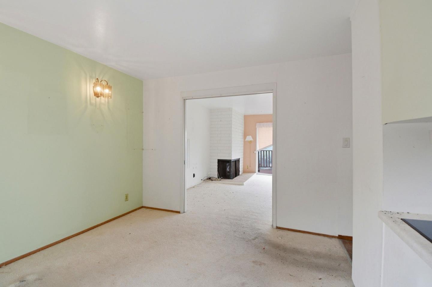 Detail Gallery Image 26 of 56 For 6077 Skyline Blvd, Oakland,  CA 94611 - 3 Beds | 2 Baths