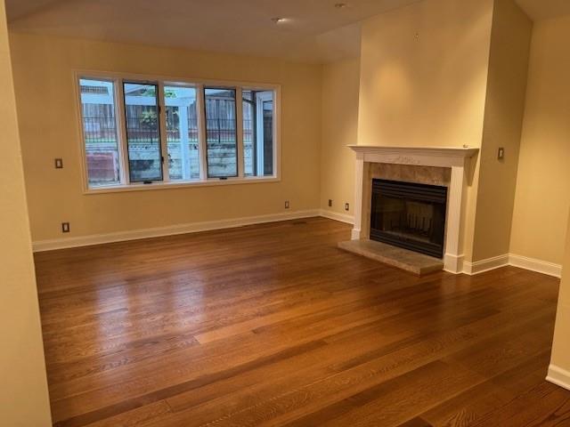 Detail Gallery Image 4 of 13 For 167 Springdale Way, Redwood City,  CA 94062 - 3 Beds | 1/1 Baths