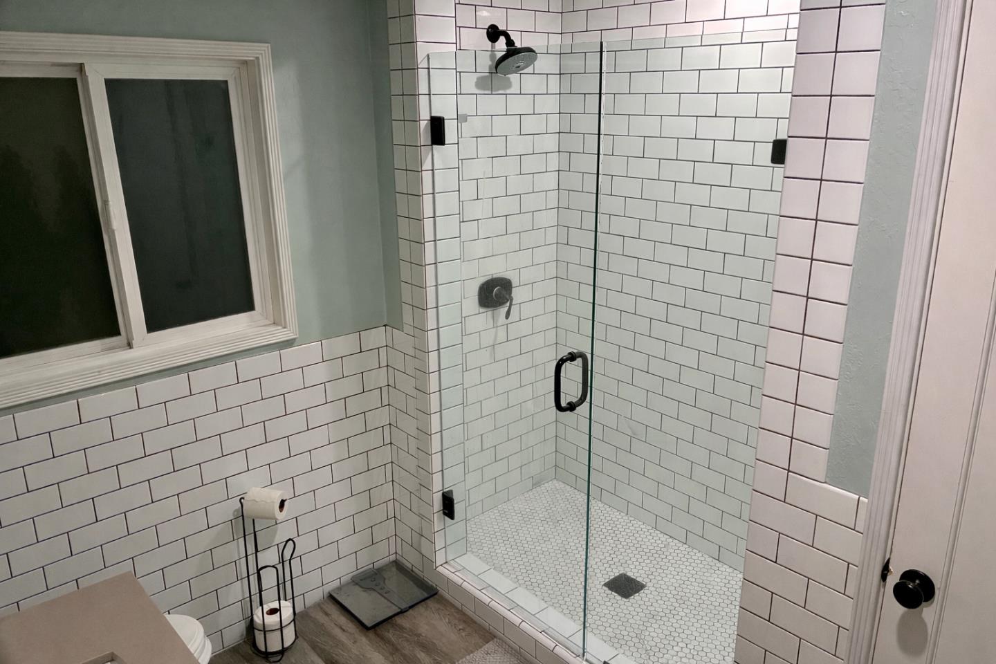 Detail Gallery Image 8 of 17 For 1700 Cleveland Ave, San Jose,  CA 95126 - 4 Beds | 2 Baths