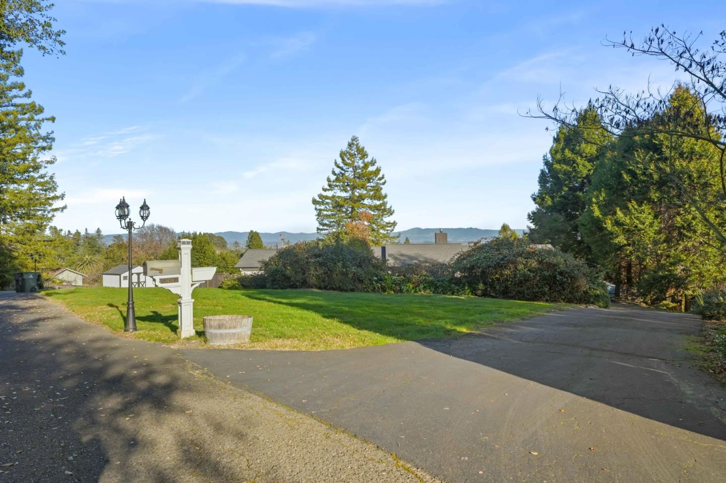 Detail Gallery Image 32 of 50 For 1430 Santa Maria Way, Sebastopol,  CA 95472 - 3 Beds | 2 Baths