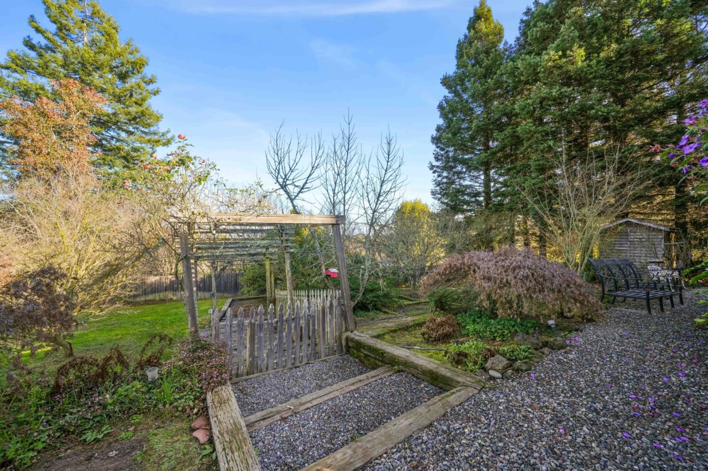 Detail Gallery Image 35 of 50 For 1430 Santa Maria Way, Sebastopol,  CA 95472 - 3 Beds | 2 Baths