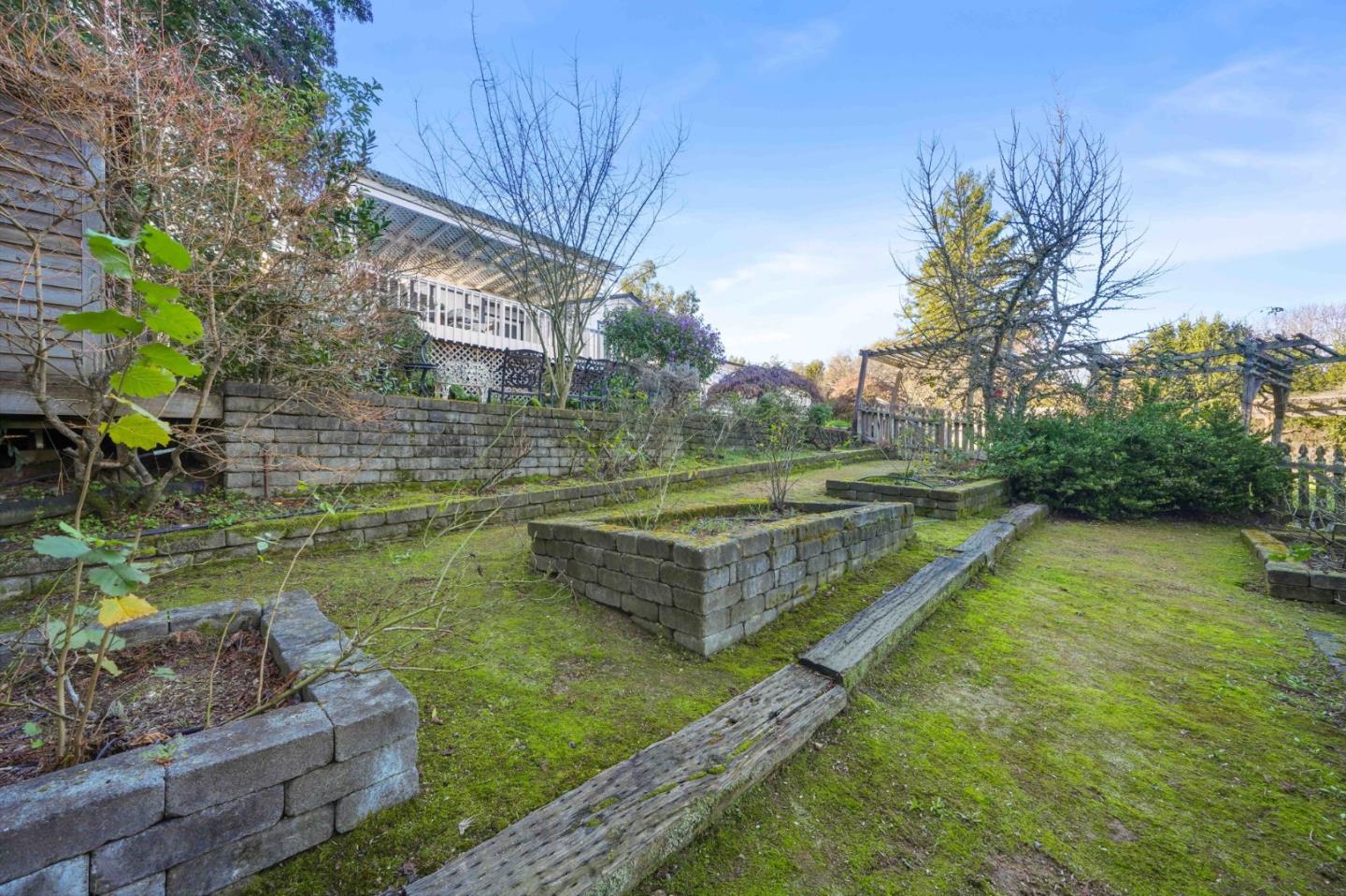 Detail Gallery Image 36 of 50 For 1430 Santa Maria Way, Sebastopol,  CA 95472 - 3 Beds | 2 Baths