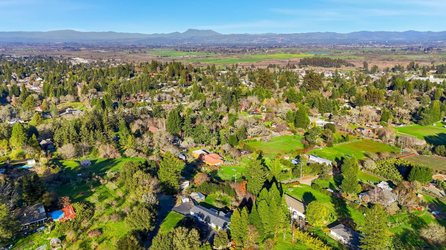 Detail Gallery Image 48 of 50 For 1430 Santa Maria Way, Sebastopol,  CA 95472 - 3 Beds | 2 Baths