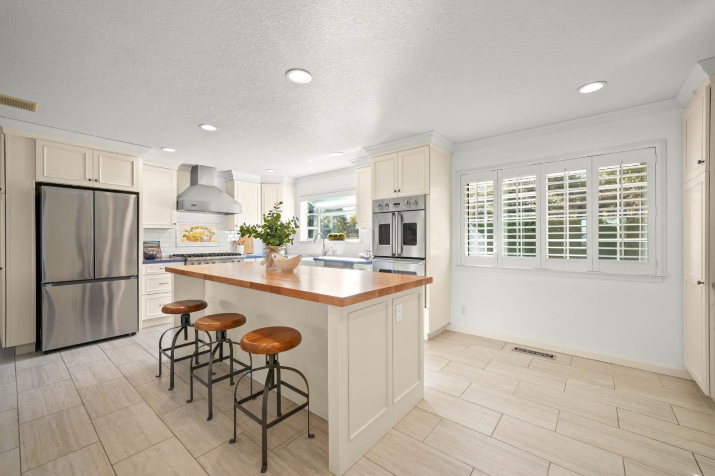 Detail Gallery Image 7 of 50 For 1430 Santa Maria Way, Sebastopol,  CA 95472 - 3 Beds | 2 Baths