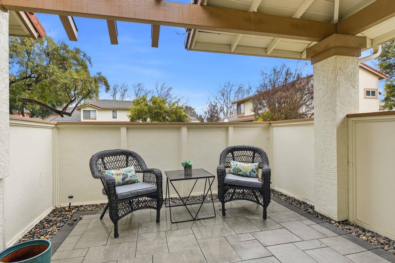 Detail Gallery Image 20 of 23 For 5445 Colony Green Dr, San Jose,  CA 95123 - 2 Beds | 1 Baths