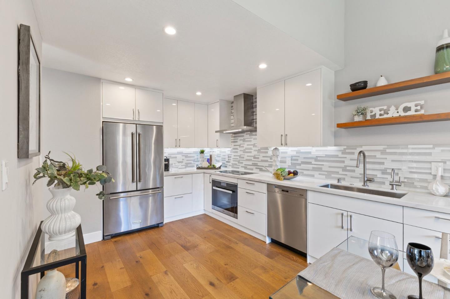 Photo #3: ML82032308 Listing: Photo #3