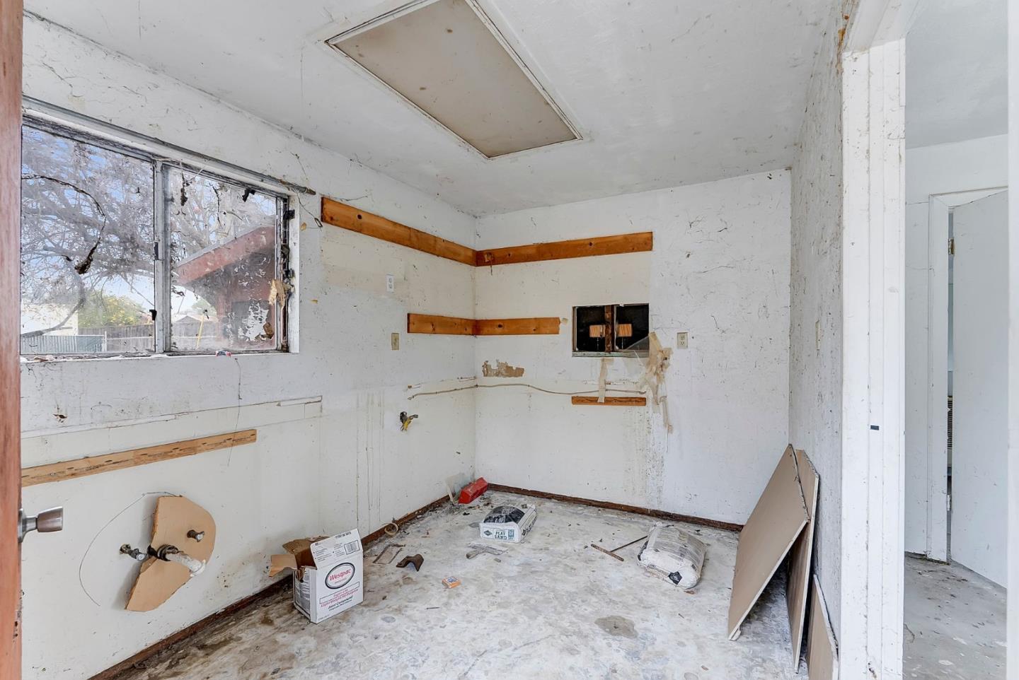 Detail Gallery Image 30 of 51 For 645 Buena Vista Ave, Gilroy,  CA 95020 - 3 Beds | 2 Baths