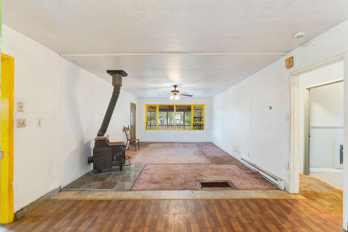 Detail Gallery Image 6 of 51 For 645 Buena Vista Ave, Gilroy,  CA 95020 - 3 Beds | 2 Baths