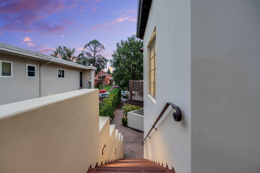 Detail Gallery Image 21 of 29 For 141 W 3rd Ave, San Mateo,  CA 94402 - 1 Beds | 1 Baths