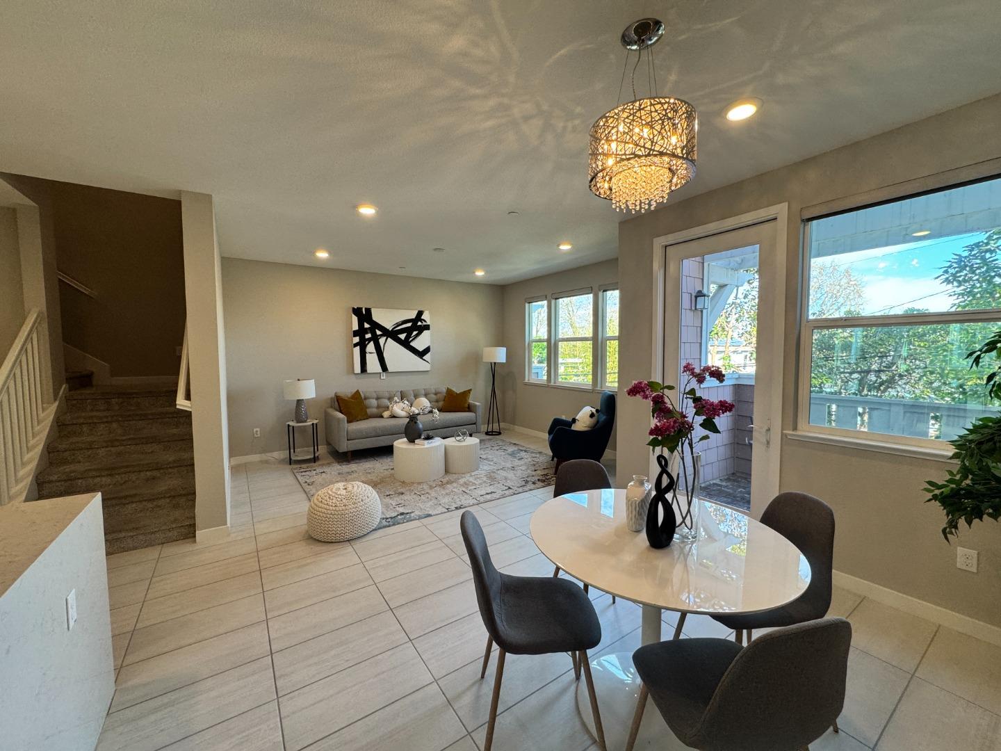 Detail Gallery Image 11 of 29 For 31 Tidal Way, San Mateo,  CA 94401 - 4 Beds | 3 Baths