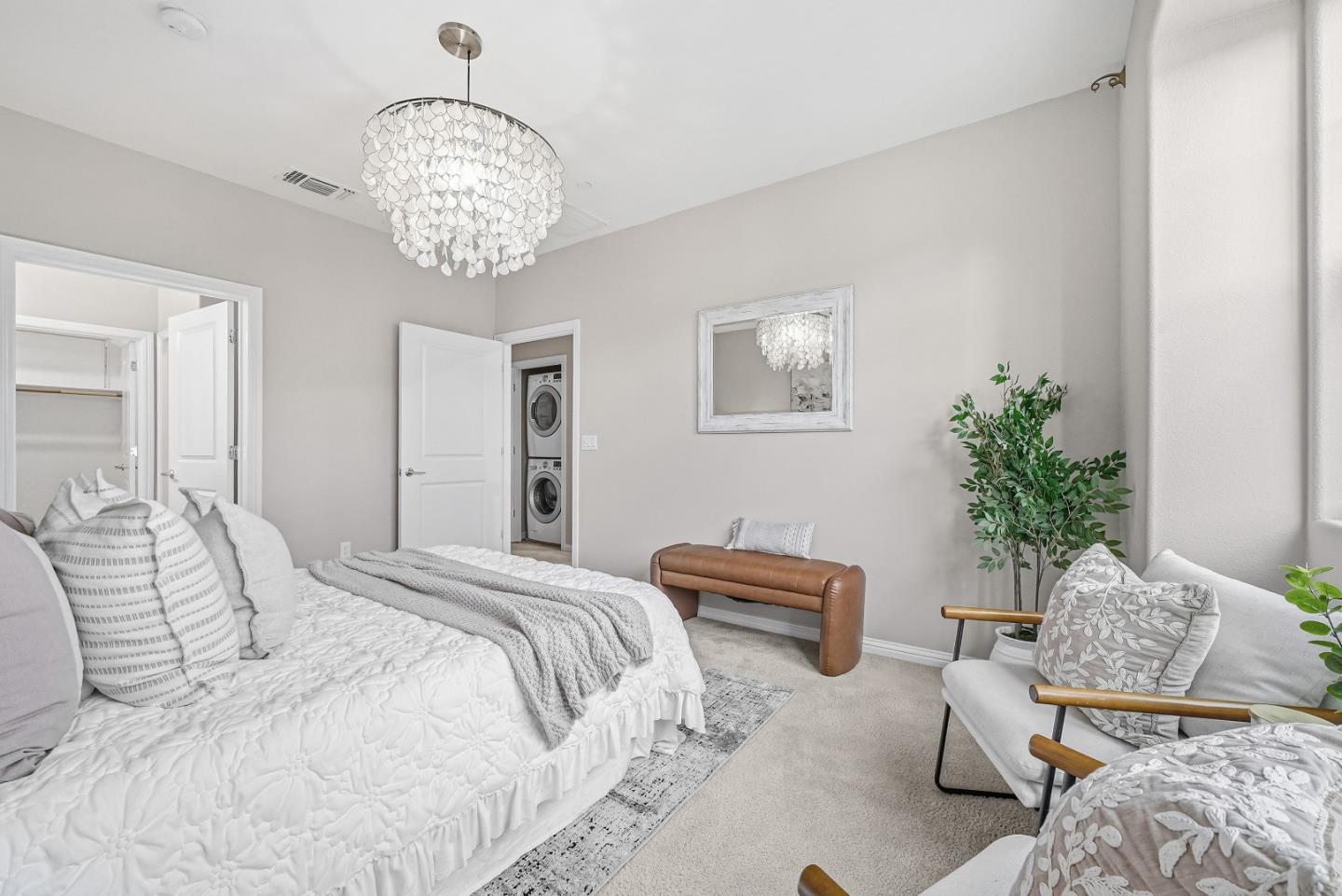 Detail Gallery Image 24 of 65 For 346 Circuit Way, Mountain View,  CA 94043 - 3 Beds | 3/1 Baths