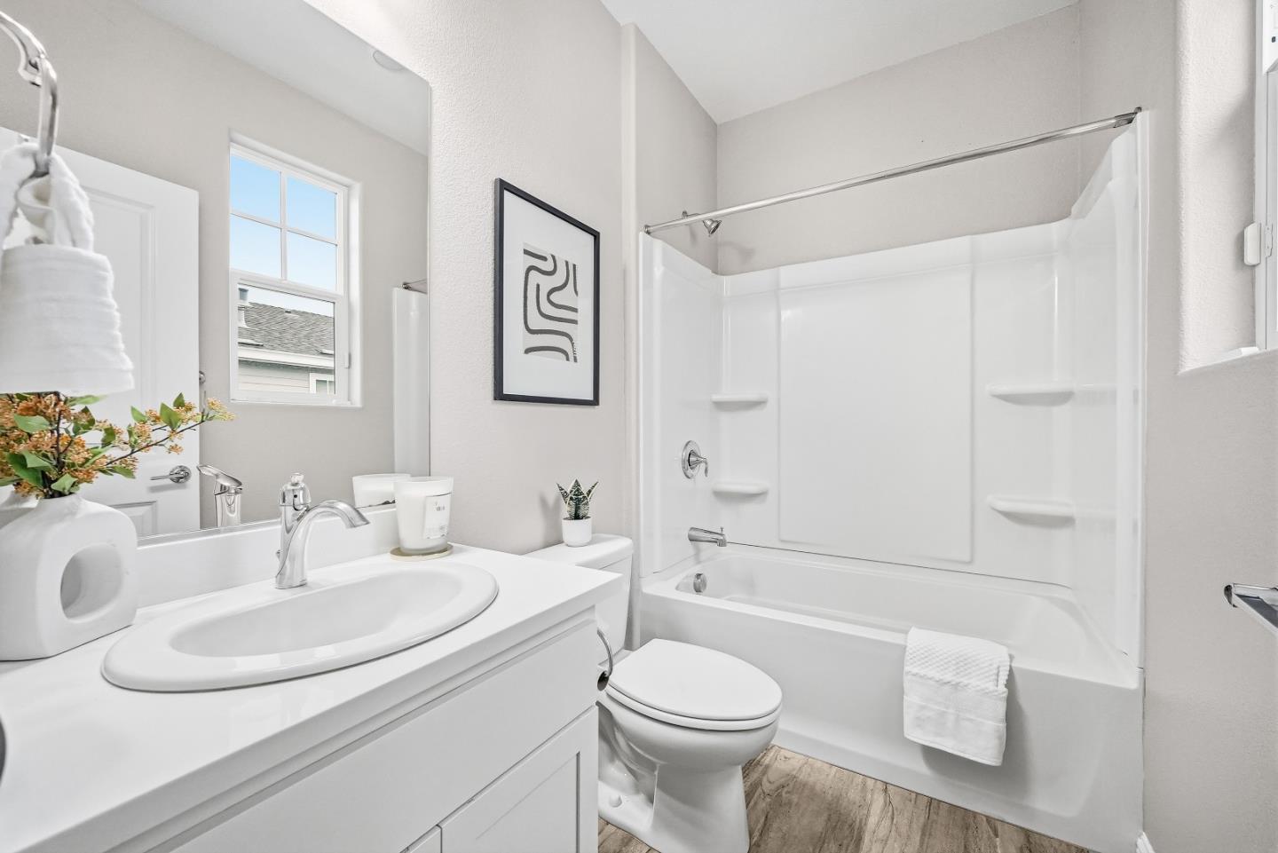 Detail Gallery Image 28 of 65 For 346 Circuit Way, Mountain View,  CA 94043 - 3 Beds | 3/1 Baths