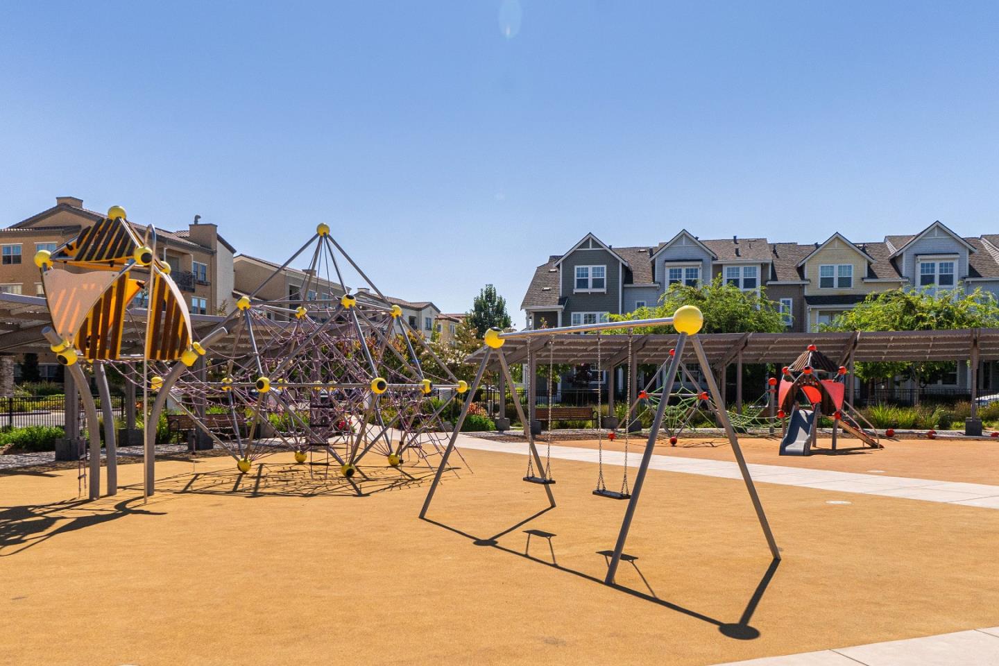 Detail Gallery Image 45 of 65 For 346 Circuit Way, Mountain View,  CA 94043 - 3 Beds | 3/1 Baths