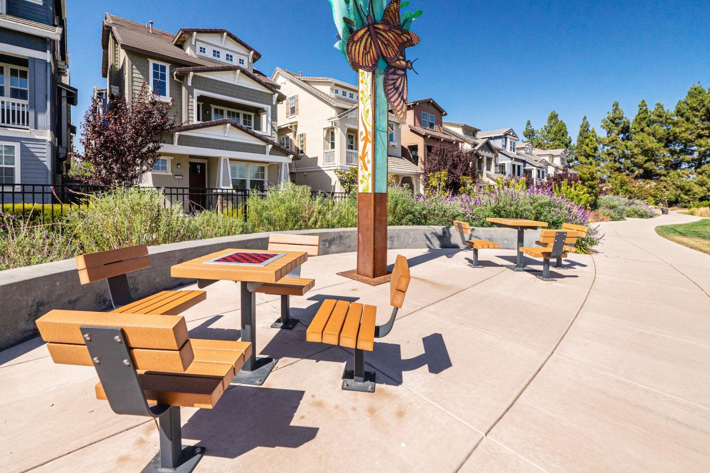 Detail Gallery Image 47 of 65 For 346 Circuit Way, Mountain View,  CA 94043 - 3 Beds | 3/1 Baths