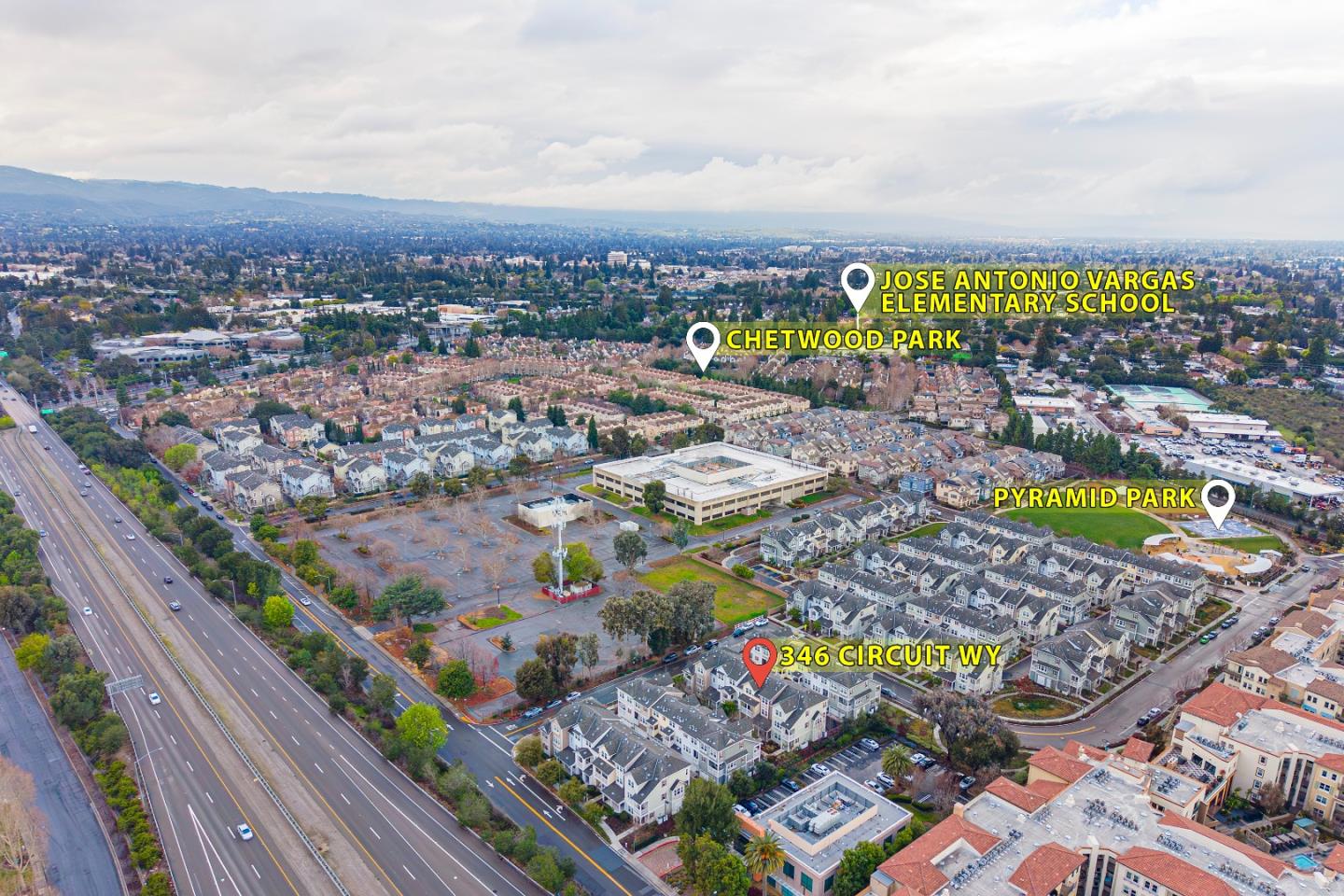 Detail Gallery Image 62 of 65 For 346 Circuit Way, Mountain View,  CA 94043 - 3 Beds | 3/1 Baths