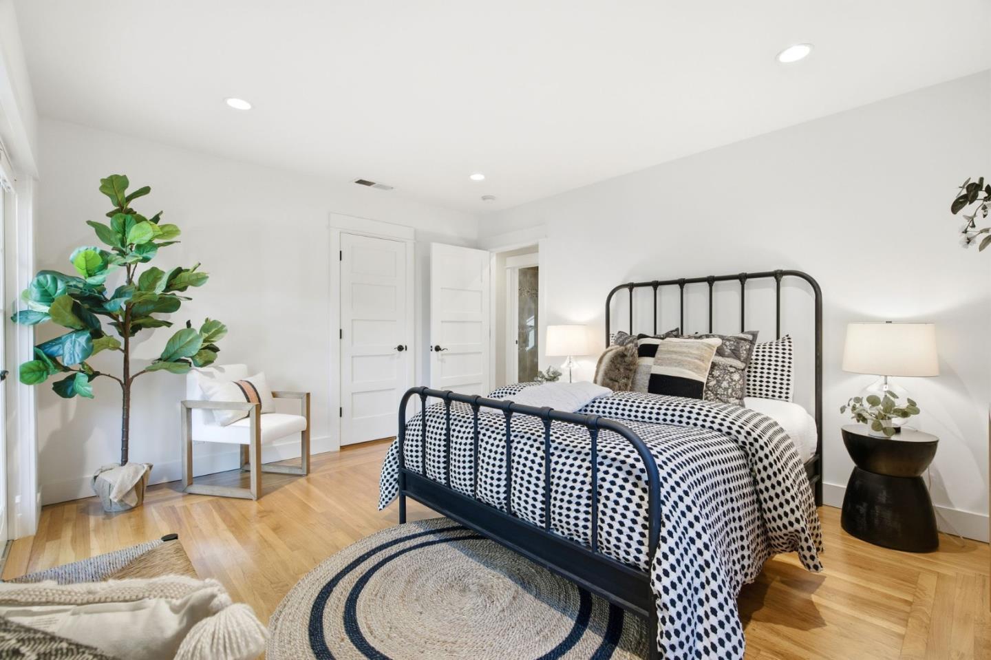 Detail Gallery Image 28 of 65 For 15681 Camino Del Cerro, Los Gatos,  CA 95032 - 5 Beds | 3/1 Baths