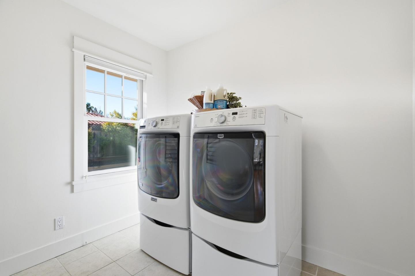 Detail Gallery Image 41 of 65 For 15681 Camino Del Cerro, Los Gatos,  CA 95032 - 5 Beds | 3/1 Baths