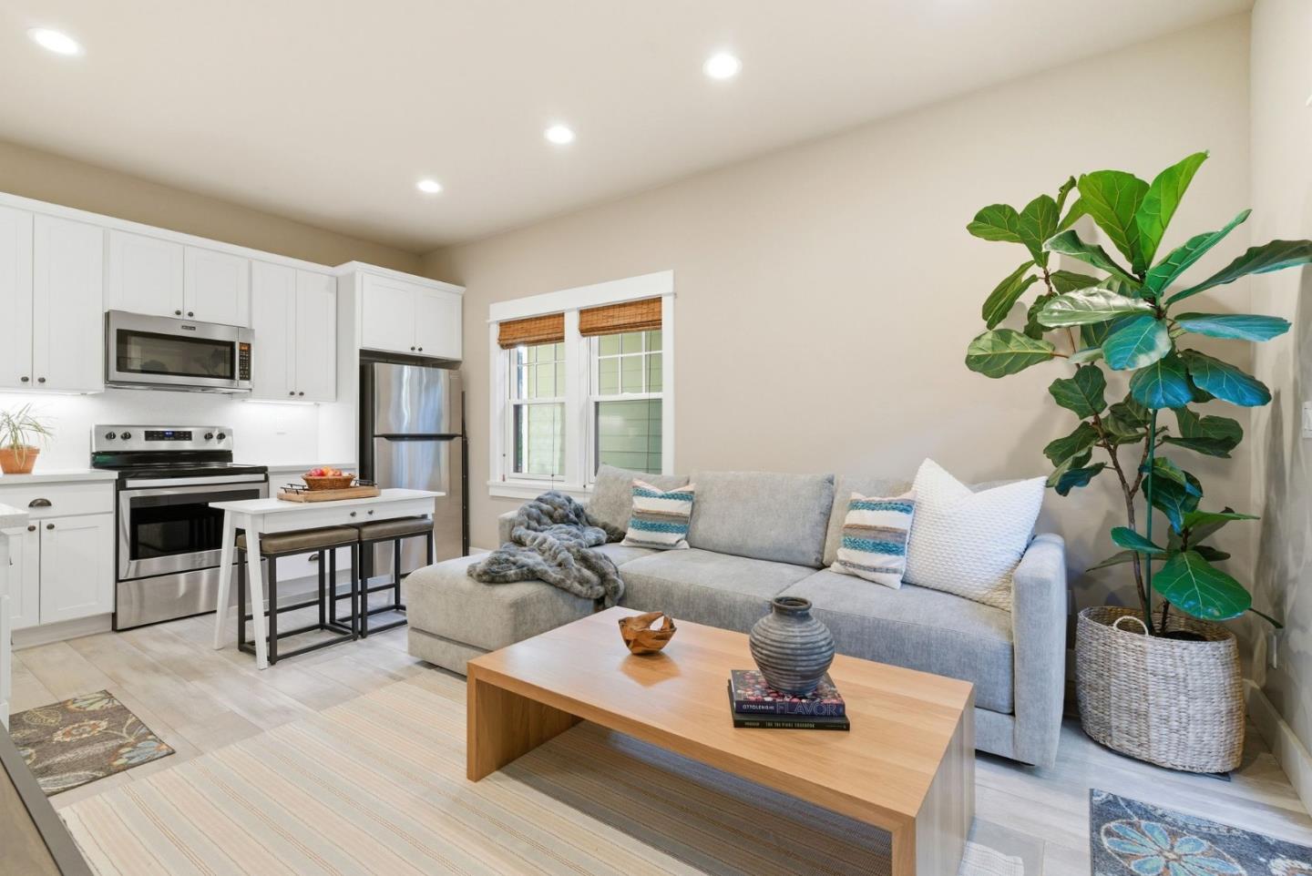 Detail Gallery Image 44 of 65 For 15681 Camino Del Cerro, Los Gatos,  CA 95032 - 5 Beds | 3/1 Baths