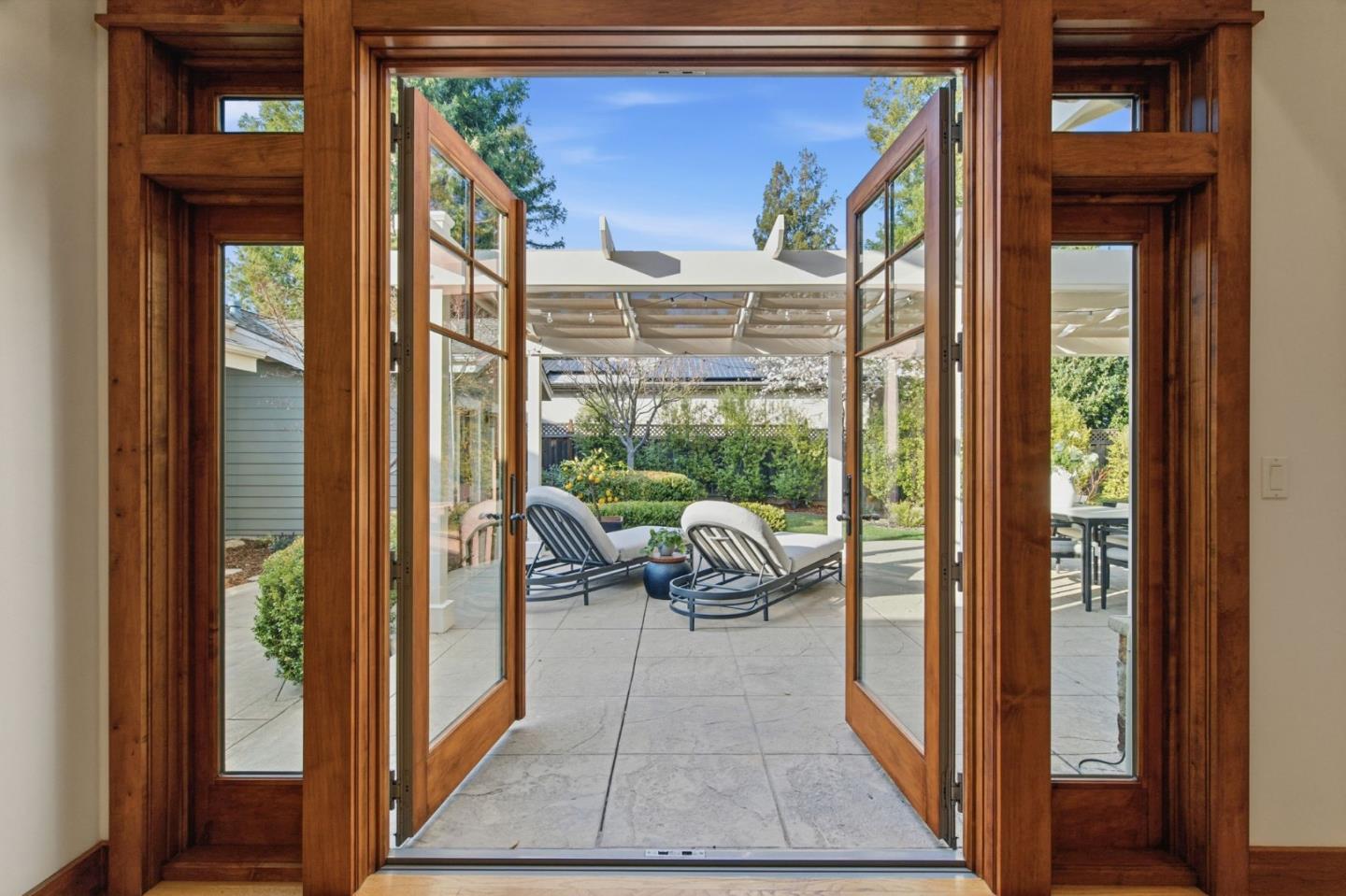 Detail Gallery Image 52 of 65 For 15681 Camino Del Cerro, Los Gatos,  CA 95032 - 5 Beds | 3/1 Baths