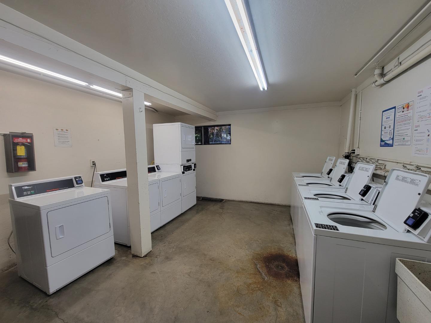 Detail Gallery Image 32 of 38 For 4117 George Ave #4,  San Mateo,  CA 94403 - 1 Beds | 1 Baths