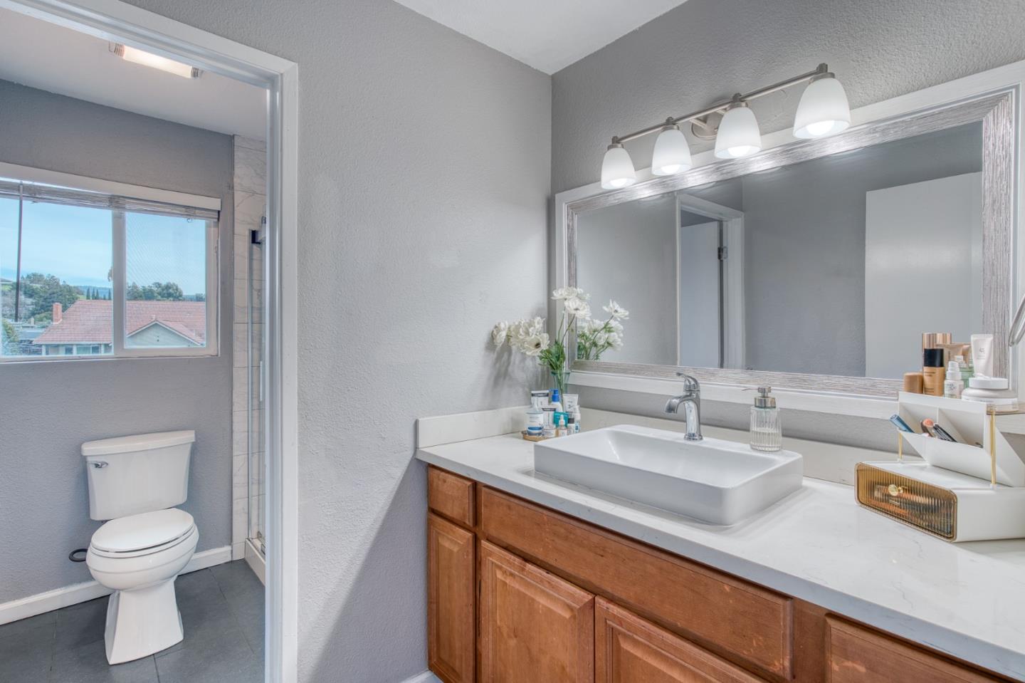 Detail Gallery Image 17 of 33 For 14515 De Anza Ct, Morgan Hill,  CA 95037 - 4 Beds | 2/1 Baths