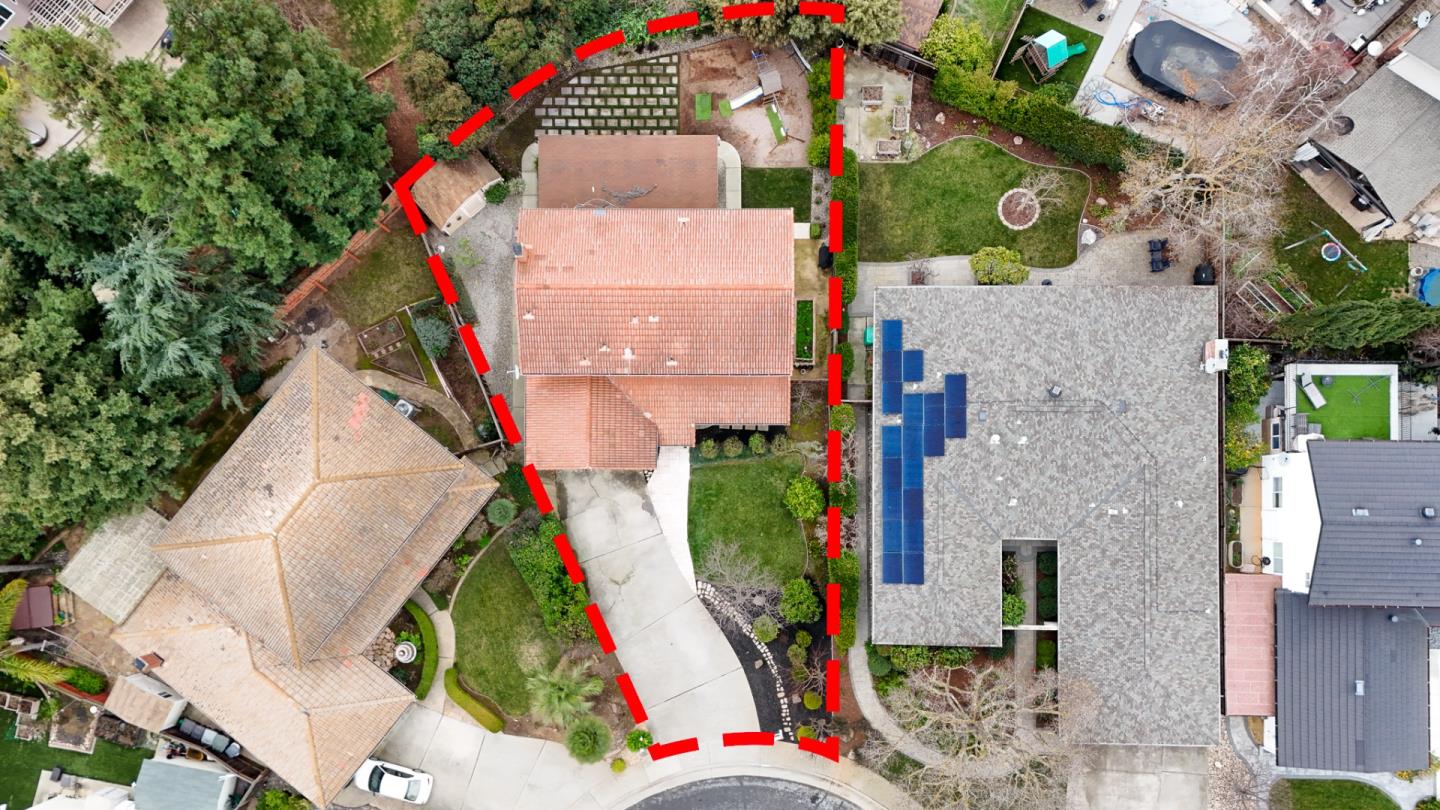 Detail Gallery Image 31 of 33 For 14515 De Anza Ct, Morgan Hill,  CA 95037 - 4 Beds | 2/1 Baths