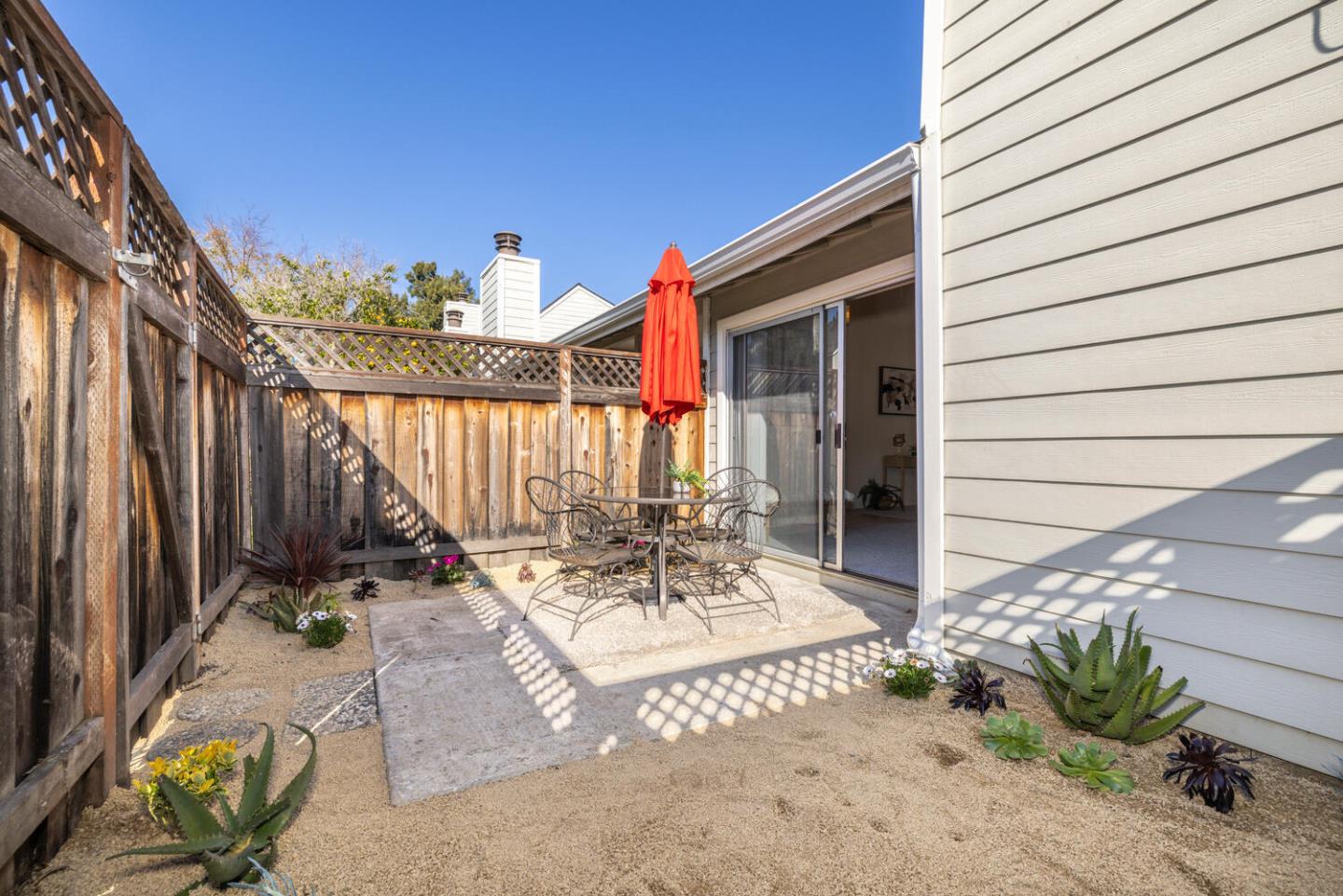 Detail Gallery Image 30 of 43 For 339 Catamaran St, Foster City,  CA 94404 - 3 Beds | 2/1 Baths