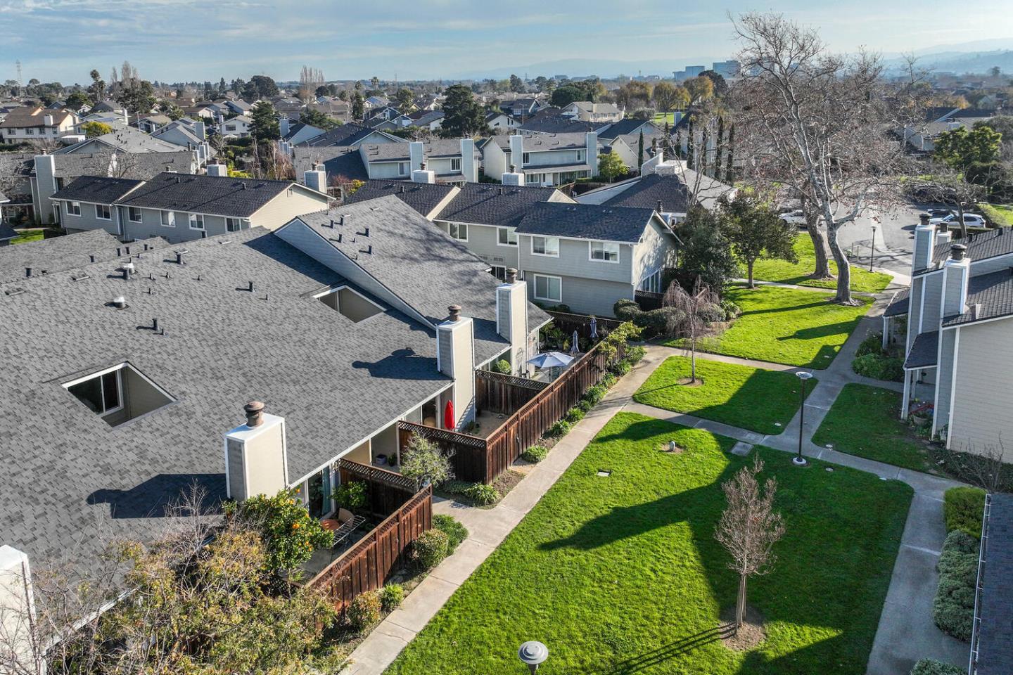 Detail Gallery Image 35 of 43 For 339 Catamaran St, Foster City,  CA 94404 - 3 Beds | 2/1 Baths