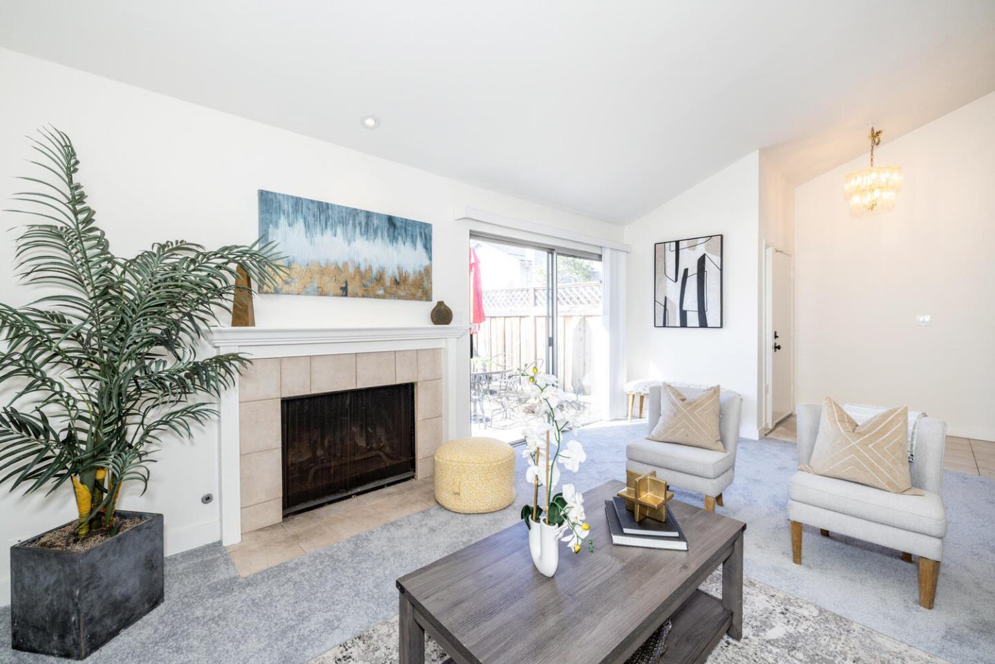 Detail Gallery Image 8 of 43 For 339 Catamaran St, Foster City,  CA 94404 - 3 Beds | 2/1 Baths