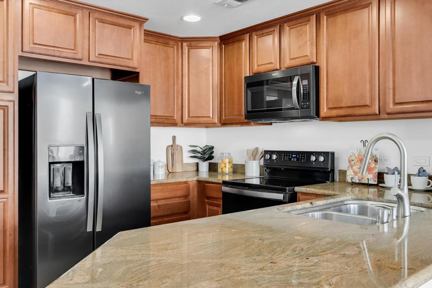 Detail Gallery Image 18 of 45 For 809 Auzerais Ave #321,  San Jose,  CA 95126 - 2 Beds | 2 Baths