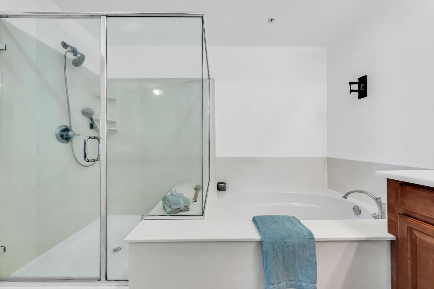 Detail Gallery Image 28 of 45 For 809 Auzerais Ave #321,  San Jose,  CA 95126 - 2 Beds | 2 Baths