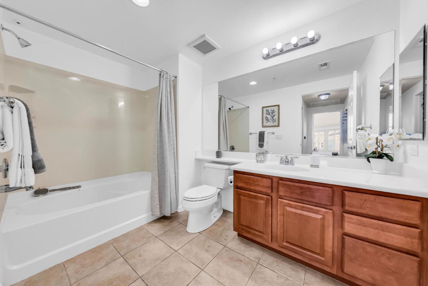 Detail Gallery Image 35 of 45 For 809 Auzerais Ave #321,  San Jose,  CA 95126 - 2 Beds | 2 Baths