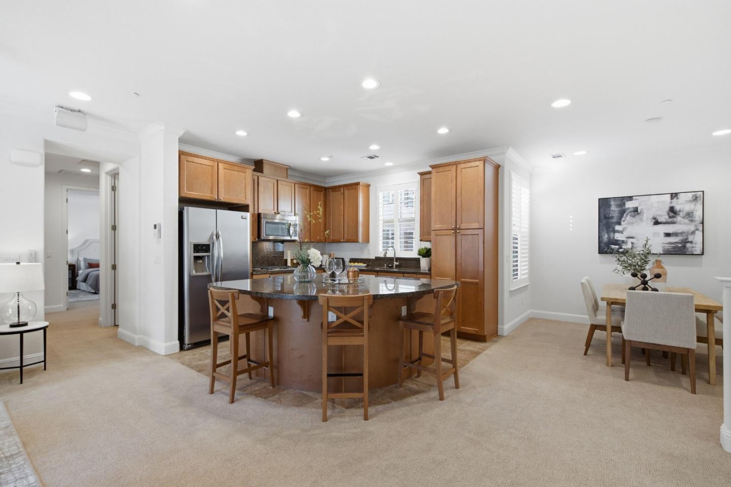 Detail Gallery Image 15 of 41 For 631 True Wind Way #216,  Redwood City,  CA 94063 - 2 Beds | 2/1 Baths