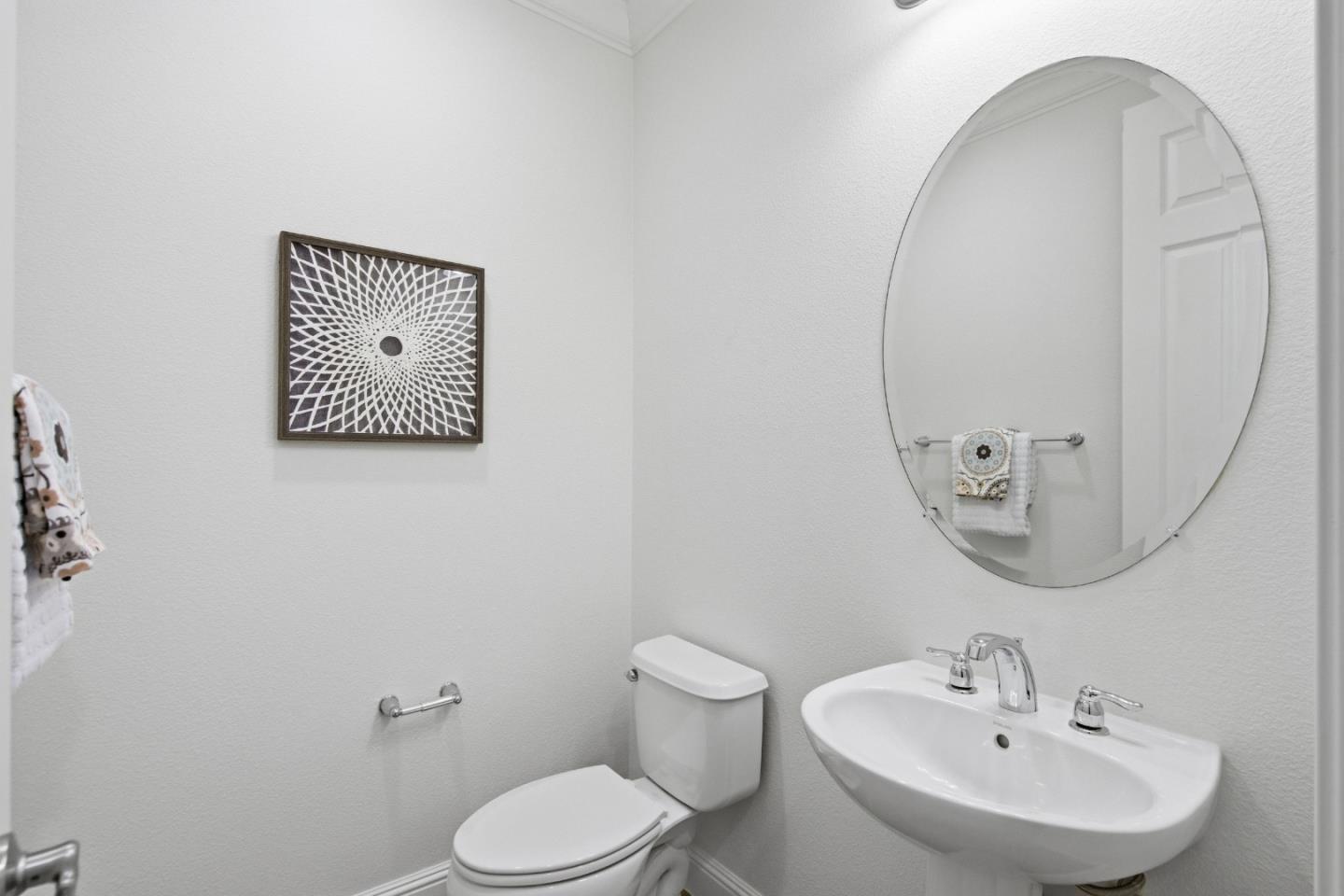 Detail Gallery Image 23 of 41 For 631 True Wind Way #216,  Redwood City,  CA 94063 - 2 Beds | 2/1 Baths