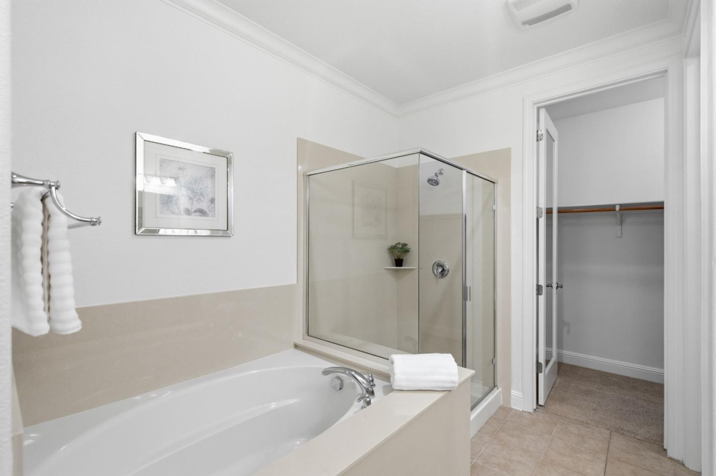 Detail Gallery Image 24 of 41 For 631 True Wind Way #216,  Redwood City,  CA 94063 - 2 Beds | 2/1 Baths