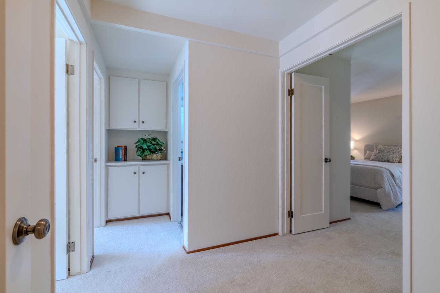 Detail Gallery Image 15 of 39 For 810 Saint Lawrence Dr, Pacifica,  CA 94044 - 3 Beds | 2 Baths
