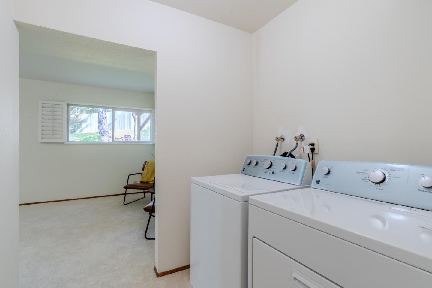 Detail Gallery Image 23 of 39 For 810 Saint Lawrence Dr, Pacifica,  CA 94044 - 3 Beds | 2 Baths