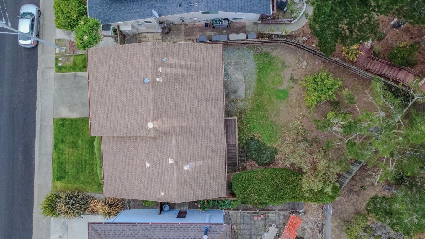 Detail Gallery Image 31 of 39 For 810 Saint Lawrence Dr, Pacifica,  CA 94044 - 3 Beds | 2 Baths