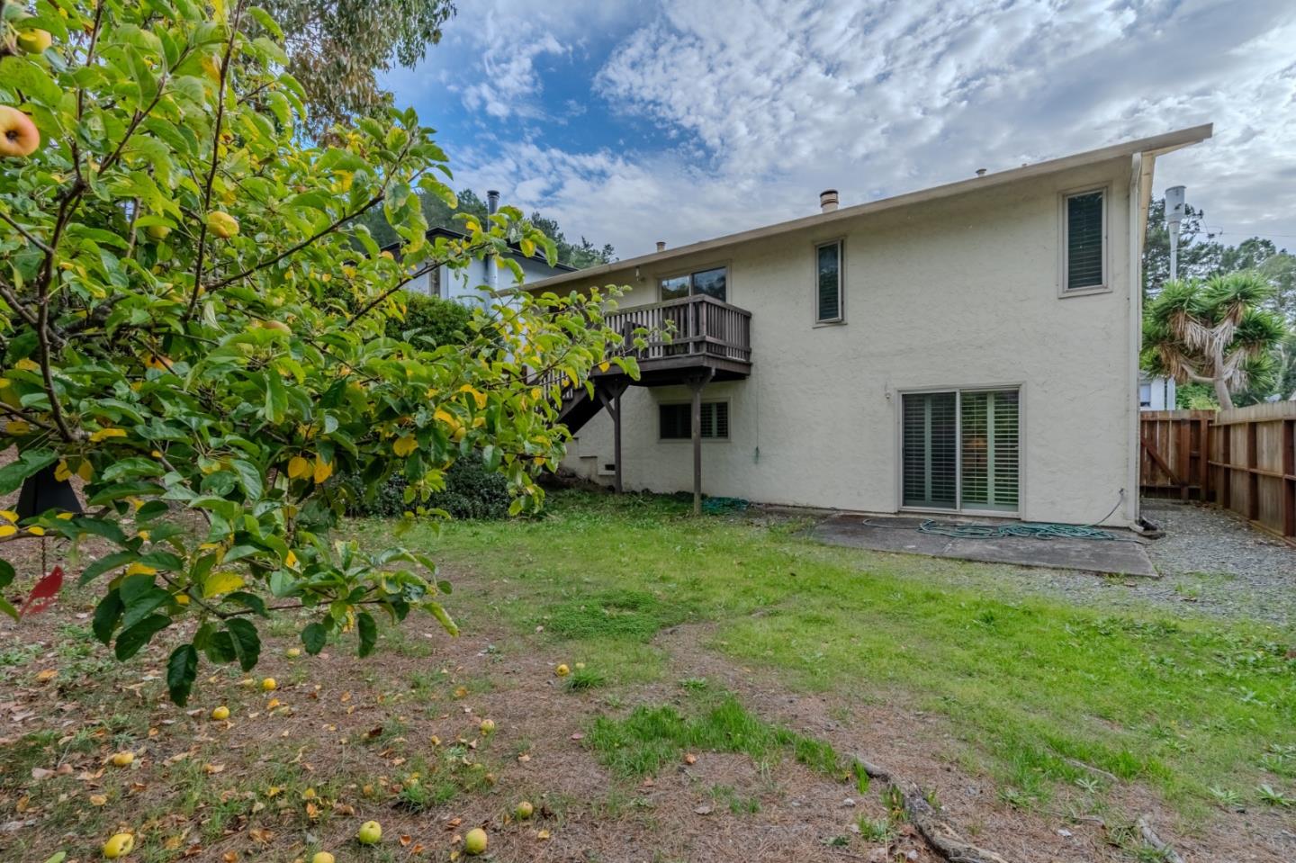 Detail Gallery Image 34 of 39 For 810 Saint Lawrence Dr, Pacifica,  CA 94044 - 3 Beds | 2 Baths